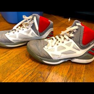 Drose size 9 Men’s.